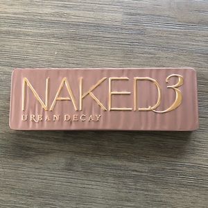 URBAN DECAY NAKED 3 EYESHADOW PALETTE